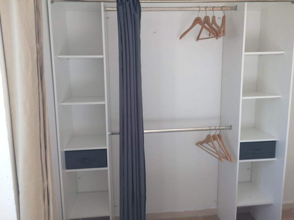 895 Alexis Jaubert Apartment Saint-Pantaleon-de-Larche Luaran gambar